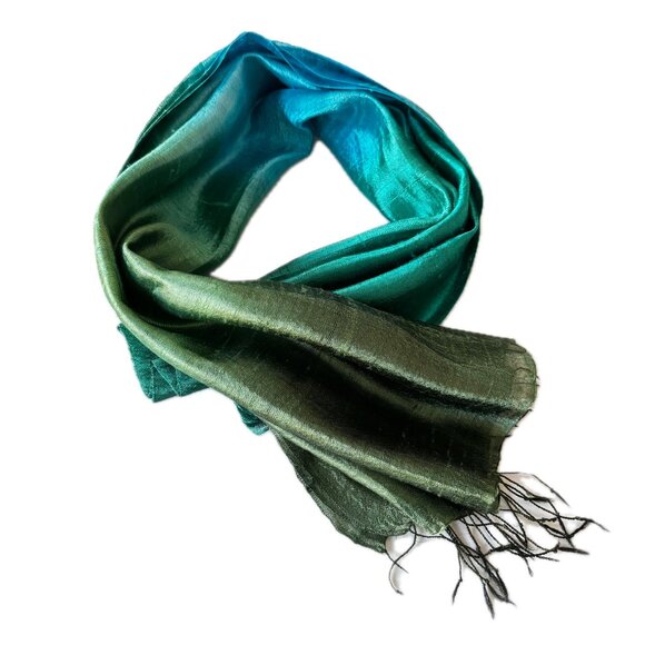 Gorgeous Raw Silk Handwoven Scarf / Shawl Emerald Green Ombré - Picture 1 of 6